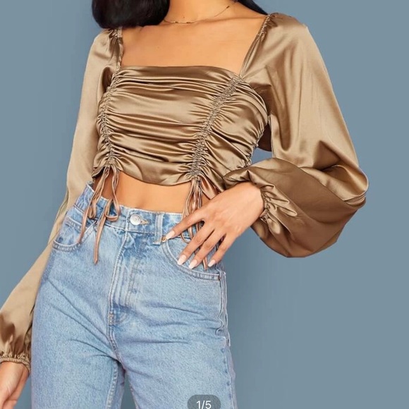 Satin ruched blouse - Picture 4 of 6